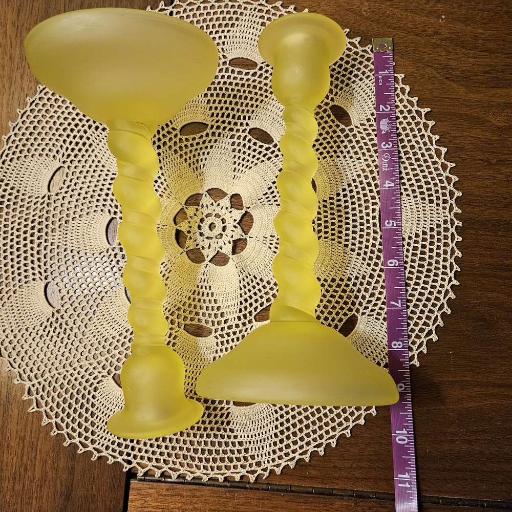 Vintage Tiffan Uranium satin glass candlesticks - Picture 7 of 7